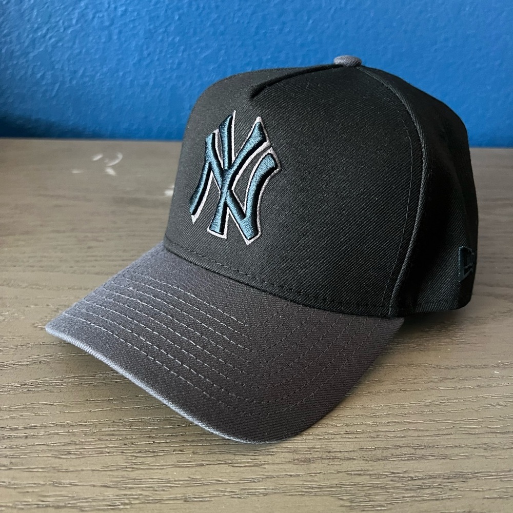 New York Yankees Stealth New Era 9Forty A-Frame Snapback